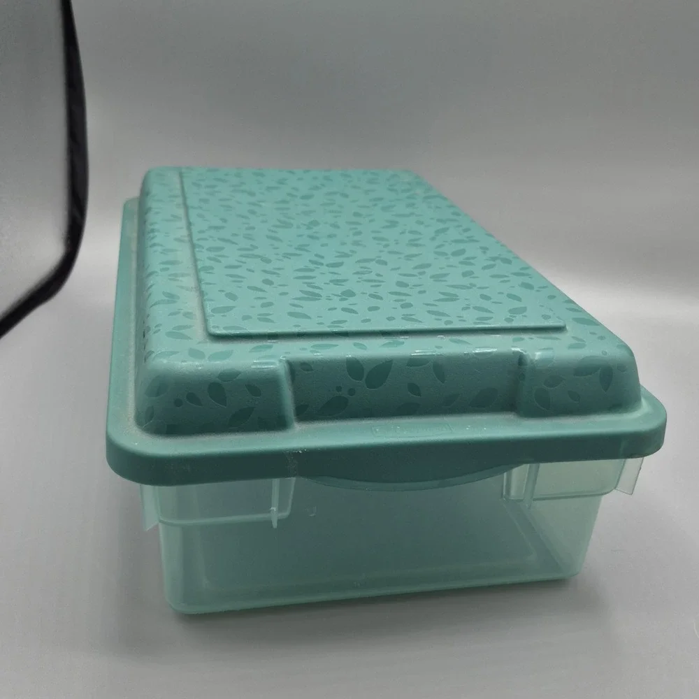 Vintage Rubbermaid Green 0286 High Top‎ Storage Box